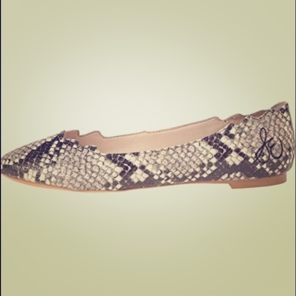 NWB Sam Edelman AUGUSTA Snake Print Casual Flats 6